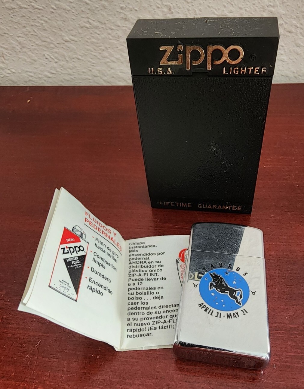 COLLECTIBLE 1976 ZODIAC TAURUS APRIL 21-MAY 21 CHROME SLIM ZIPPO LIGHTER.W/CASE