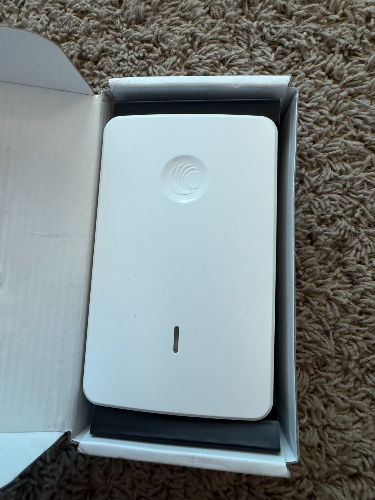 Cambium cnPilot e430W Indoor PL-E430W00A-US Wallplate Access Point Open Box
