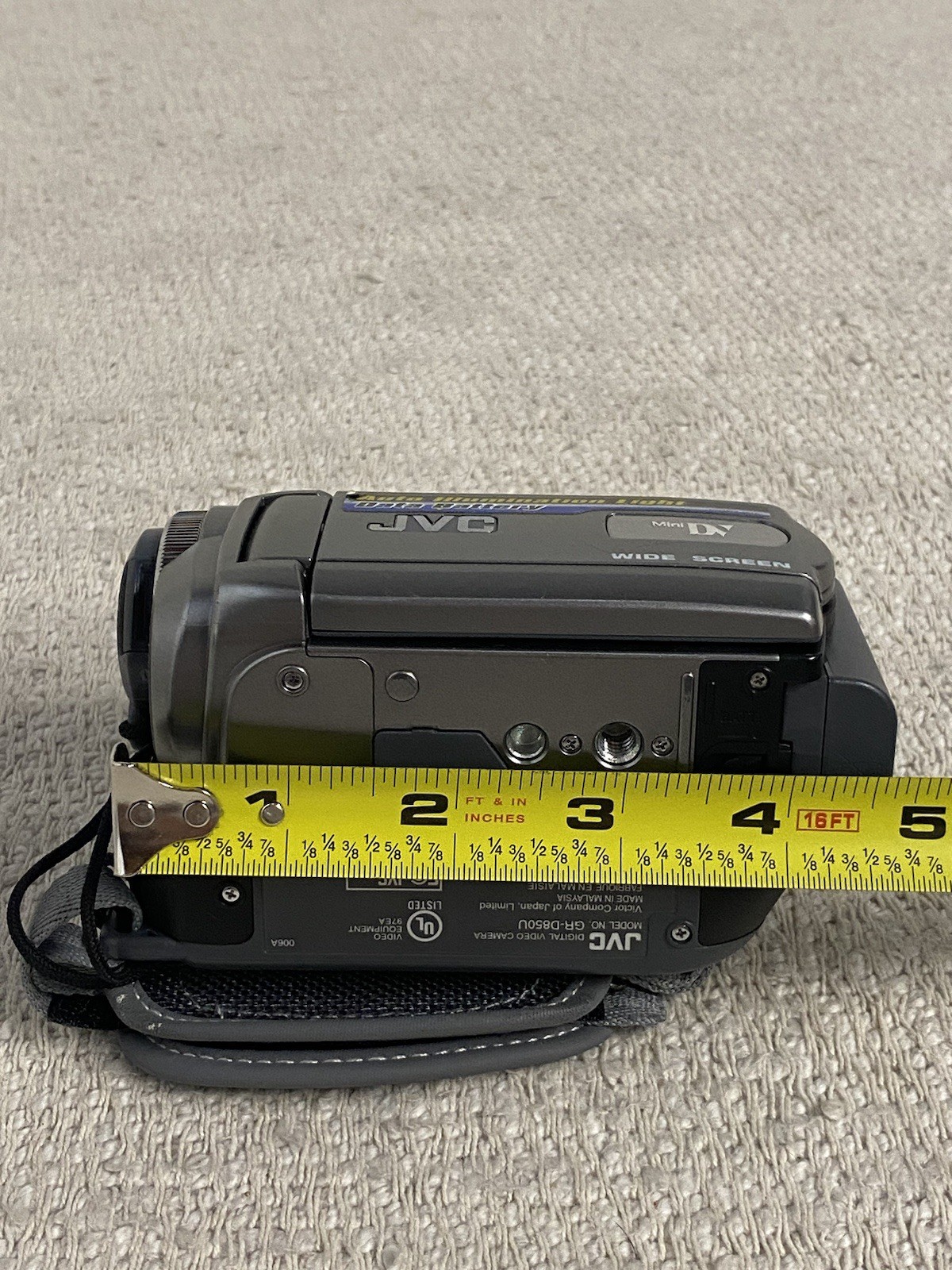 JVC GR-D850 Digital Video Camera Handheld Widescreen UNTESTED AS IS