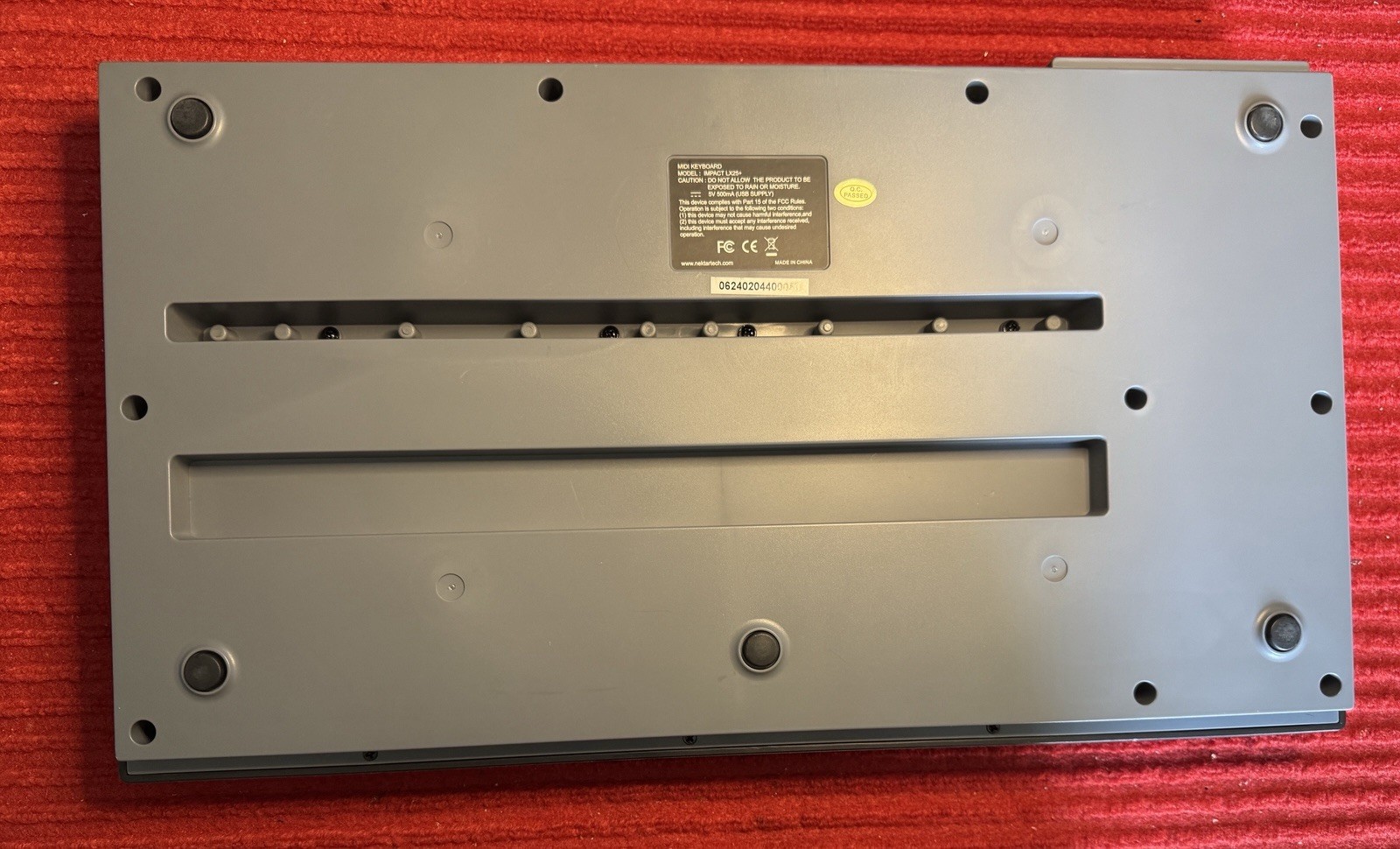 Nektar Impact LX25+ 25 Key USB MIDI Keyboard Controller (A1D029464)