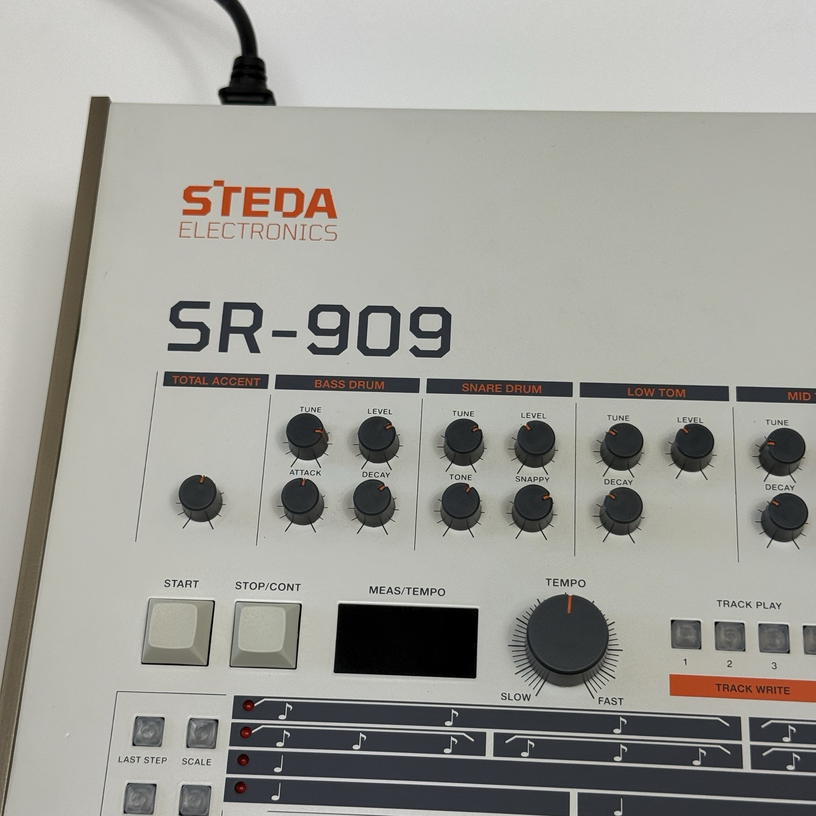 Steda Electronics SR-909 Analog Drum Machine TR-909 Clone Tested Works Excellent