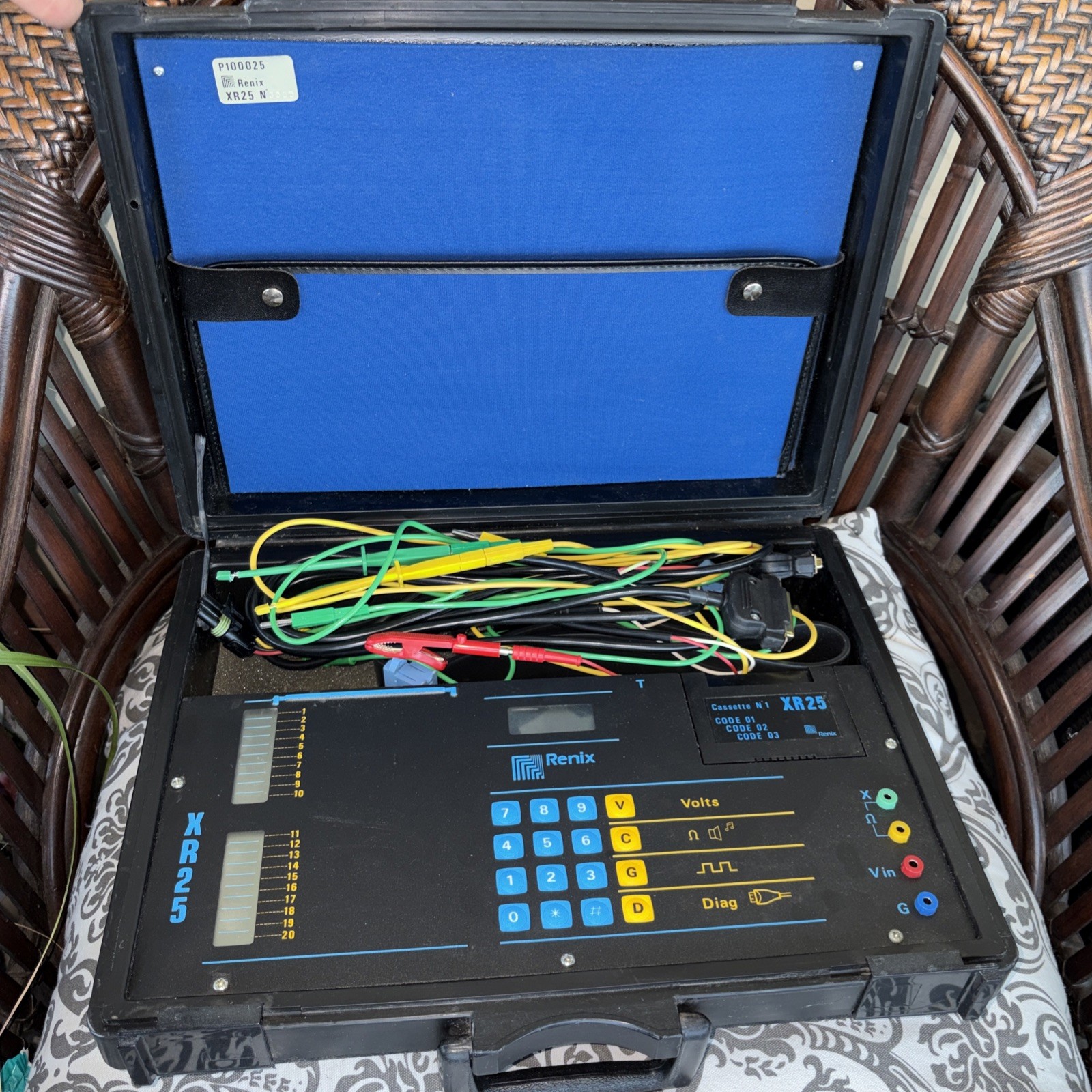 Renault Renix XR25 N 3086 80’s Diagnostic Tool Never Used In Its Case
