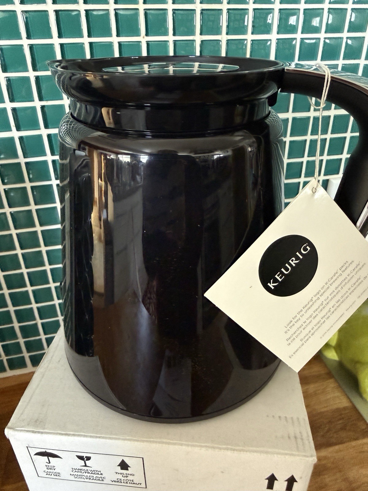 NEW Keurig 2.0 Coffee Carafe Black, Chrome Handle & EUC KCC-30 K-cup Carousel