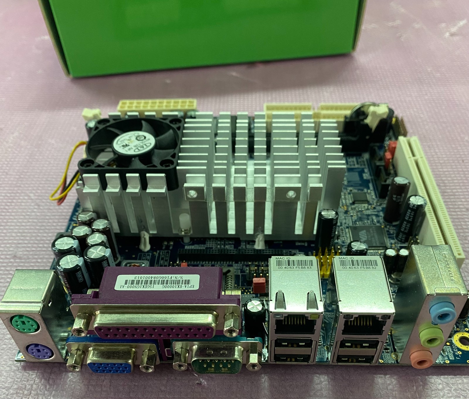Mini ITX EPIA-EK10000G