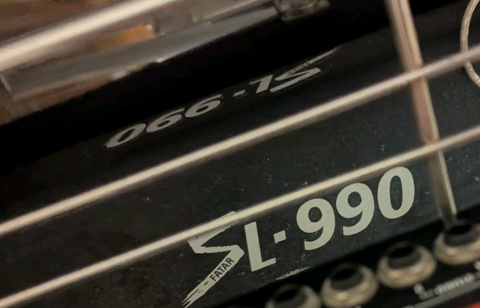Fatar/Studiologic SL-990 88-Key Weighted Hammer-Action MIDI Controller