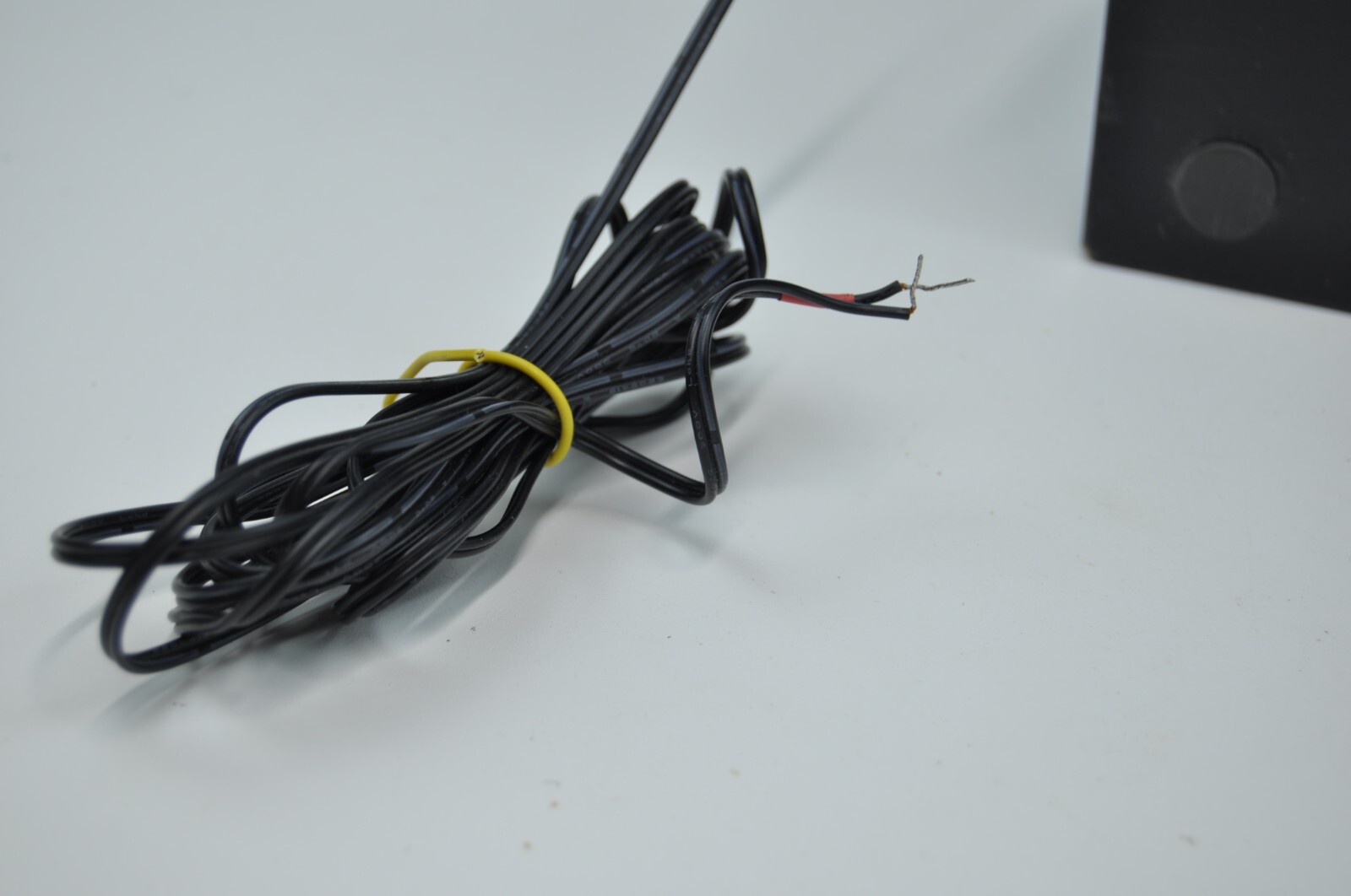 Phillips Subwoofer Speaker HTL2151/F7
