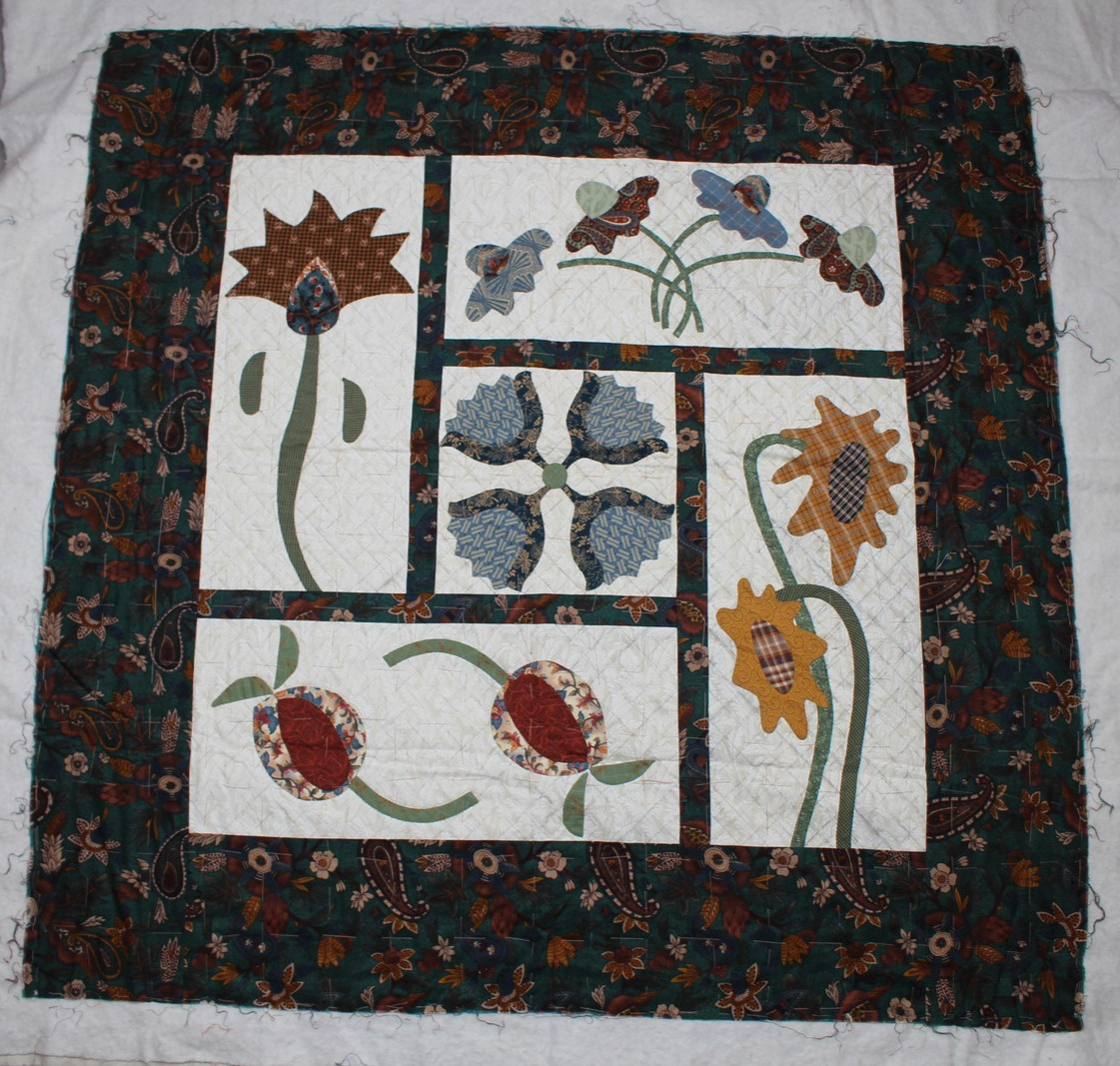 Handmade Applique Quilt Unfinished Partially Hand Quilted Floral Wall Hanging