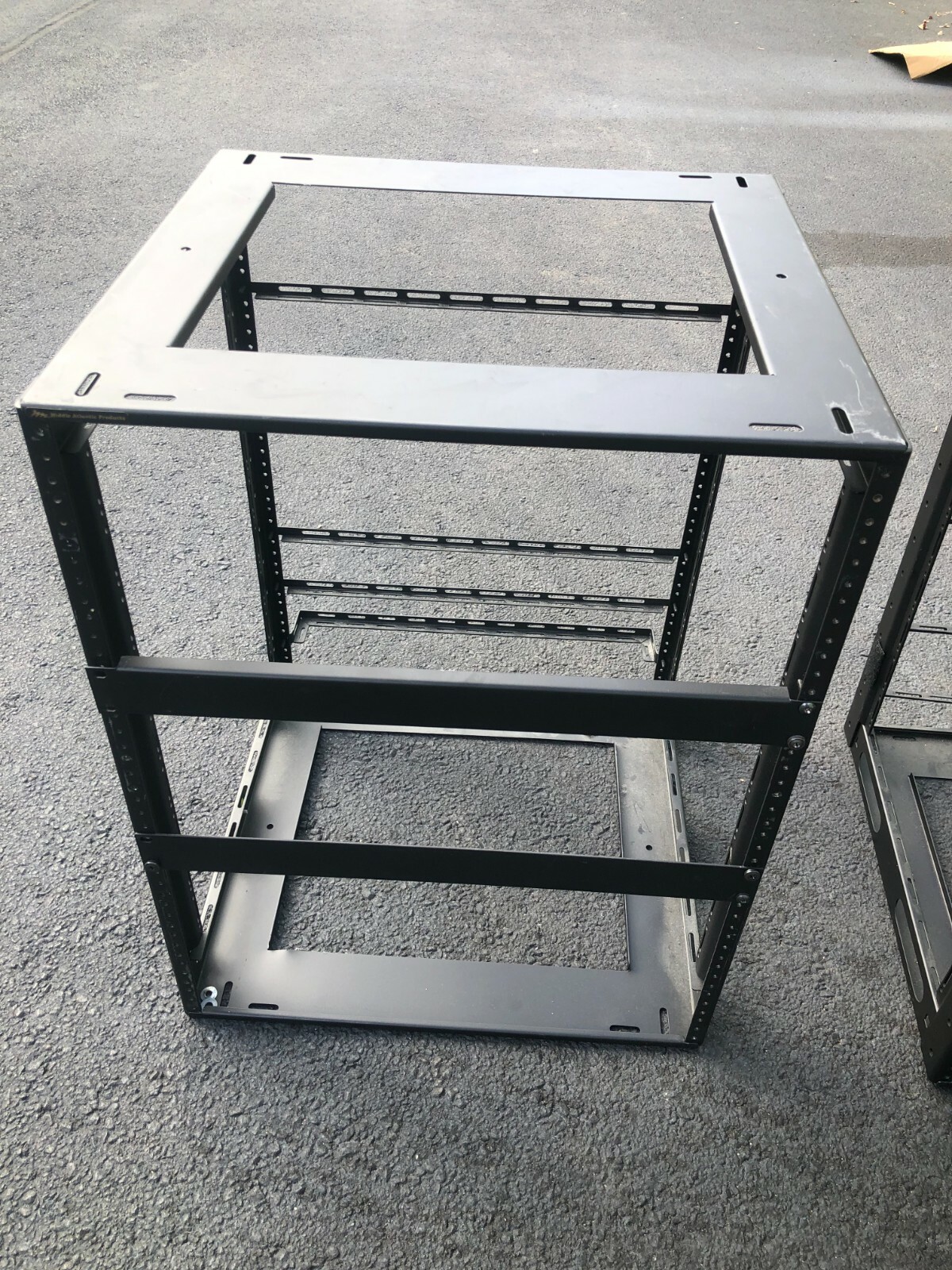 25"X19"X18" Middle Atlantic Audio Rack with Cable Managers/Rest and Blank Covers