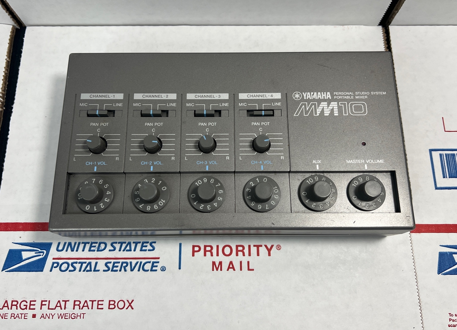 Yamaha MM10 Personal Studio System Portable Mixer Compact Mixing  -SAME DAY SHIP