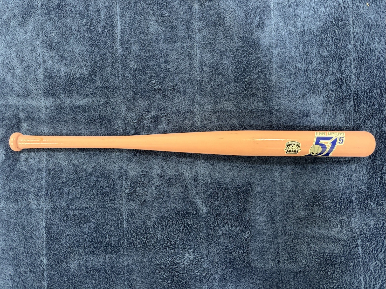 Las Vegas 51S 18” Mini Wood Bat PINK MiLB Coopersburg sports 2001