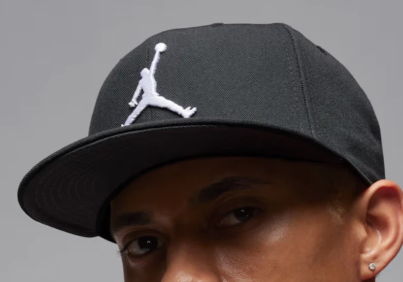 Adult L/XL  Nike Air Jordan Jumpman Pro Hat Cap Snapback FV5296-010 Black White