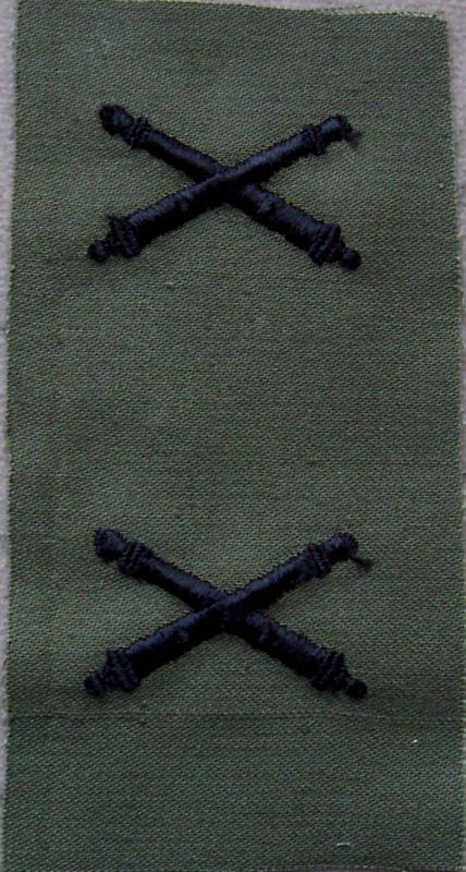 US Army Field Artillery Subdued Cloth Insignia New Pair