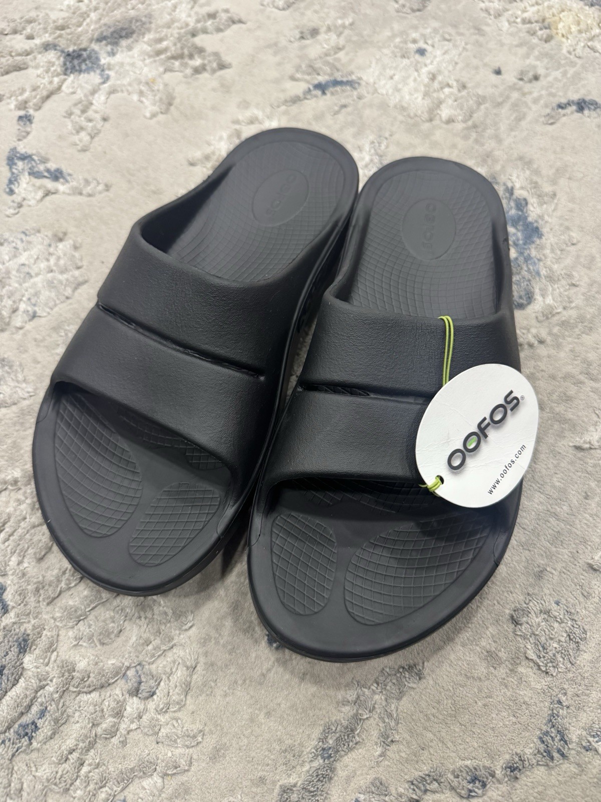 Brand New Oofos Ooriginal Style 1100 Slide Slippers Black Men’s 9 /Women’s 11