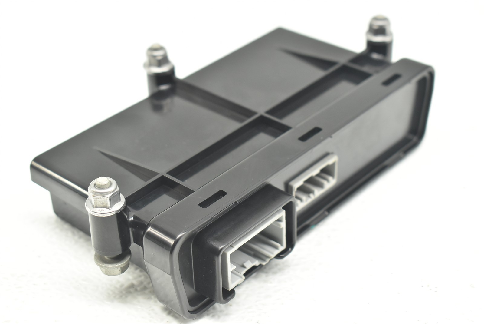 2012-2019 Tesla Model S Park Brake Controller 1007618-00-E 12-19