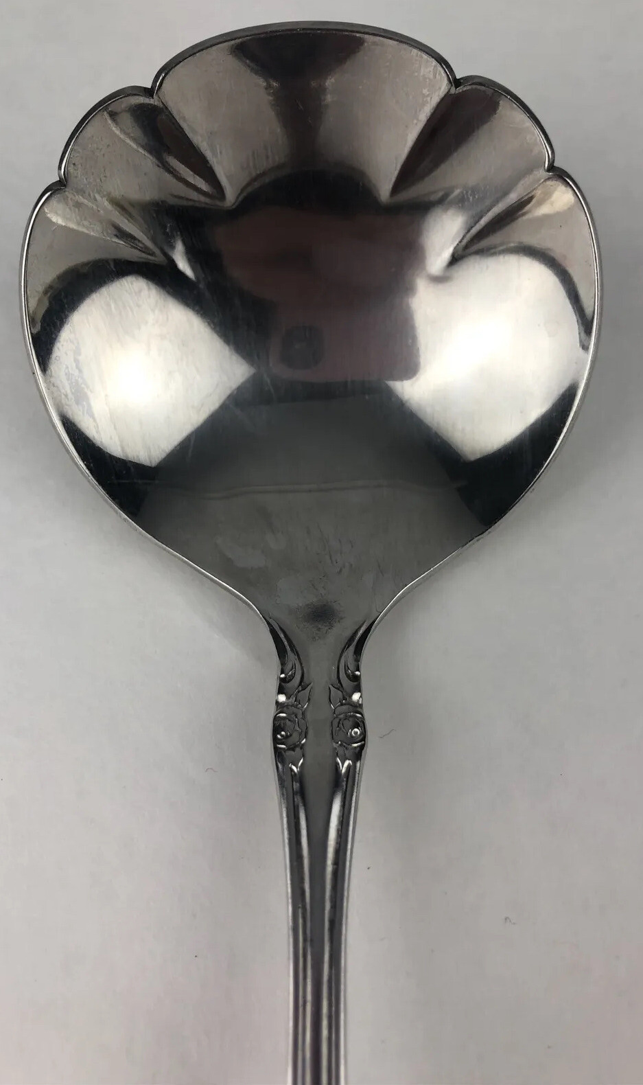 Oneida Community Brahms Stainless Serving Piece Ladle 7 7/8"