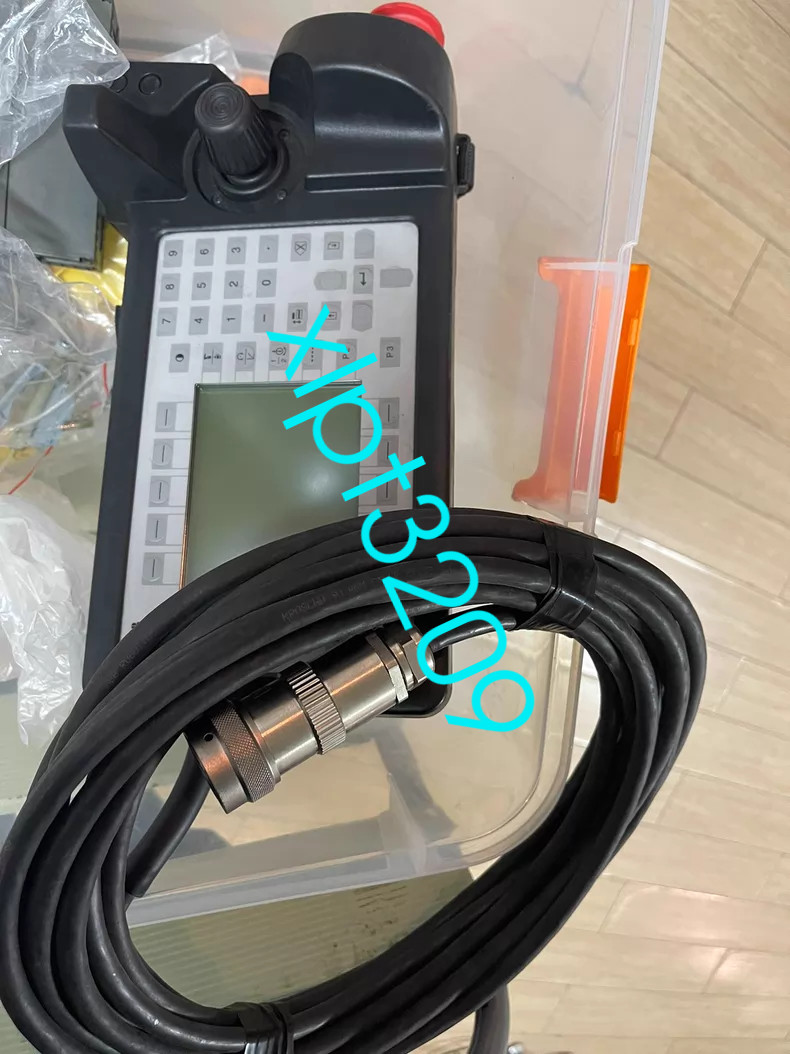 1PCS 3HNE00313-1 ABB teaching pendant used by FedEx or DHL