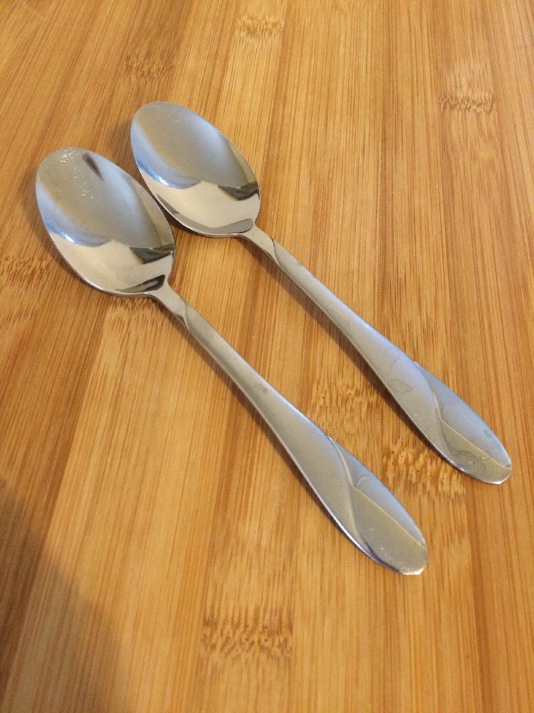 JLD International Stainless Frosted Glossy Swirl Oval Tip 2 TEASPOONS 6 3/8"