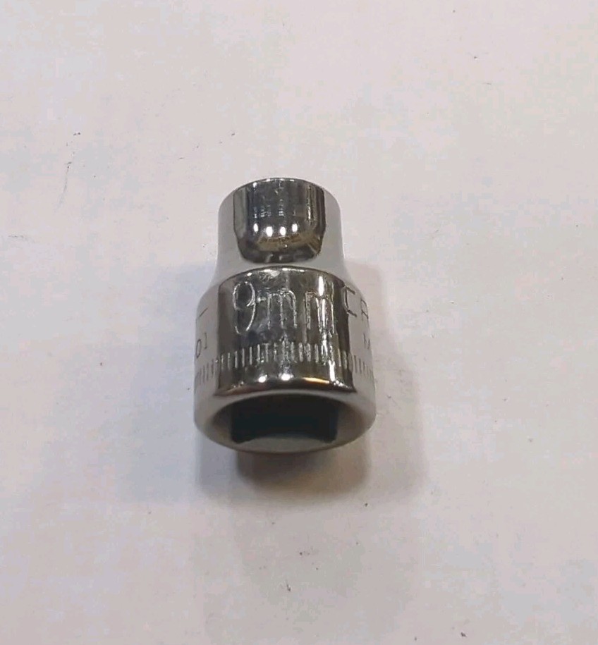 Nice Craftsman Inv G USA 3/8” Socket Metric 12Pt Shallow 10mm Light Use 44301