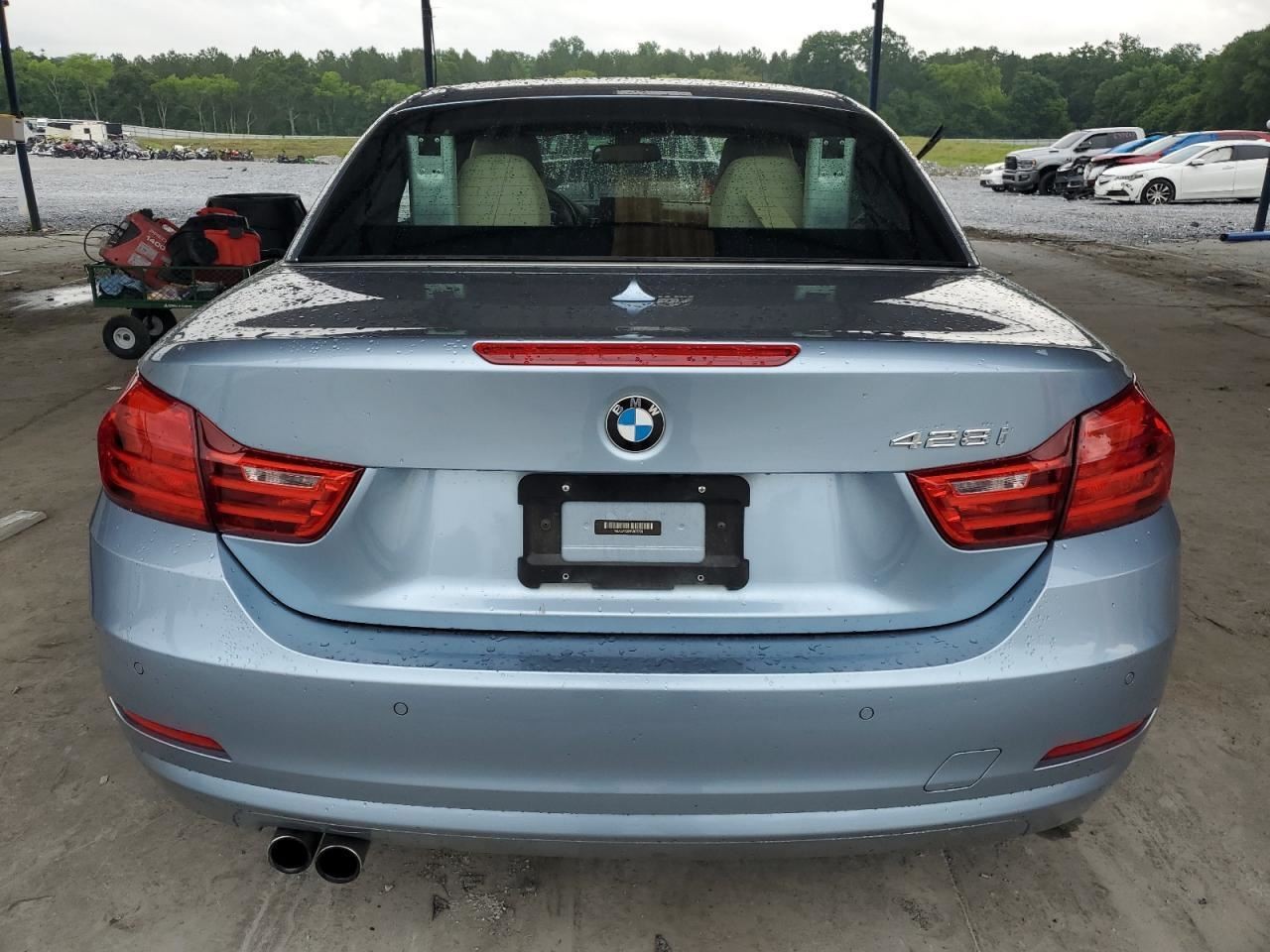 428I BMW 2014 Glove Box 4689960