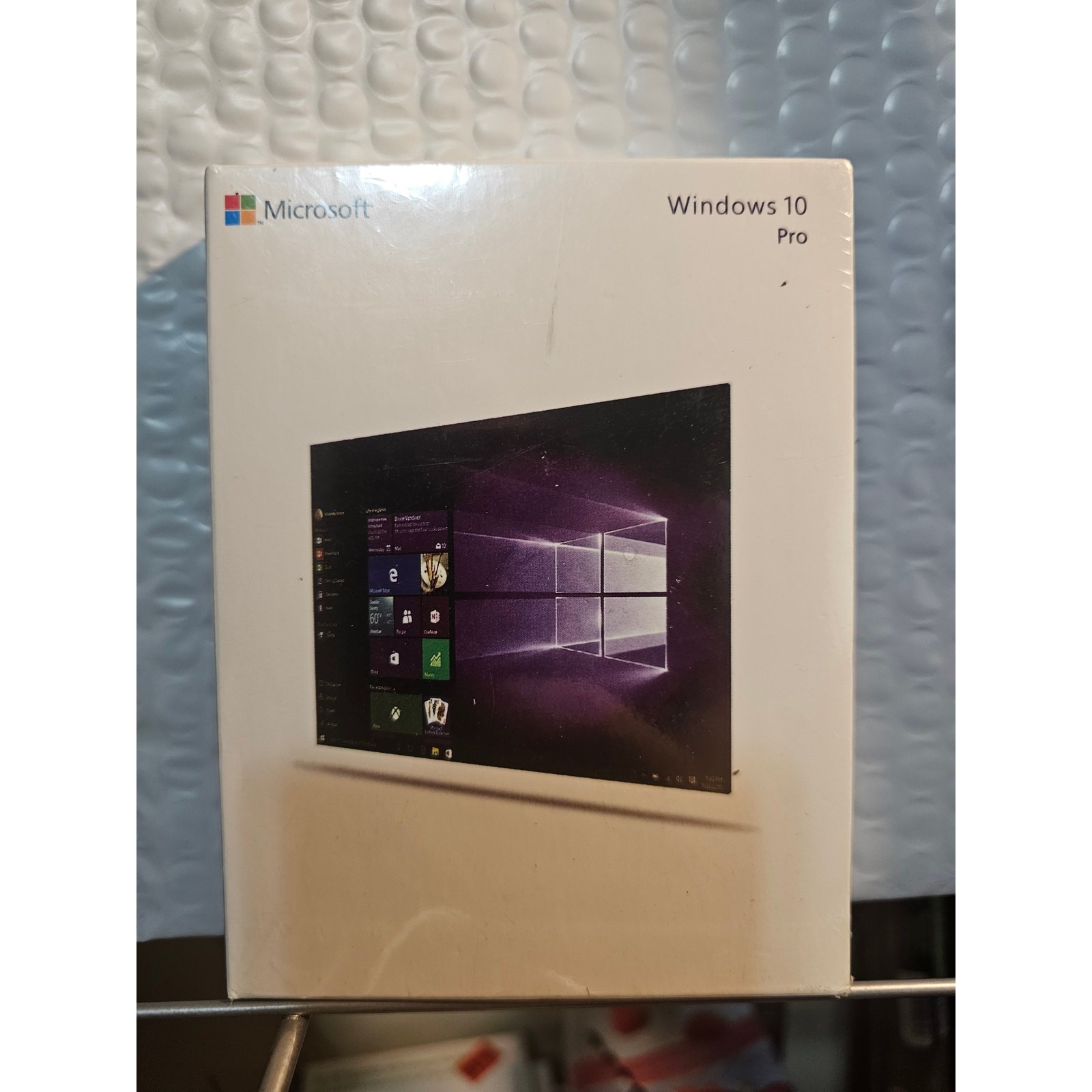 Windows 10 professional 32/64 bit USB Flash Drive