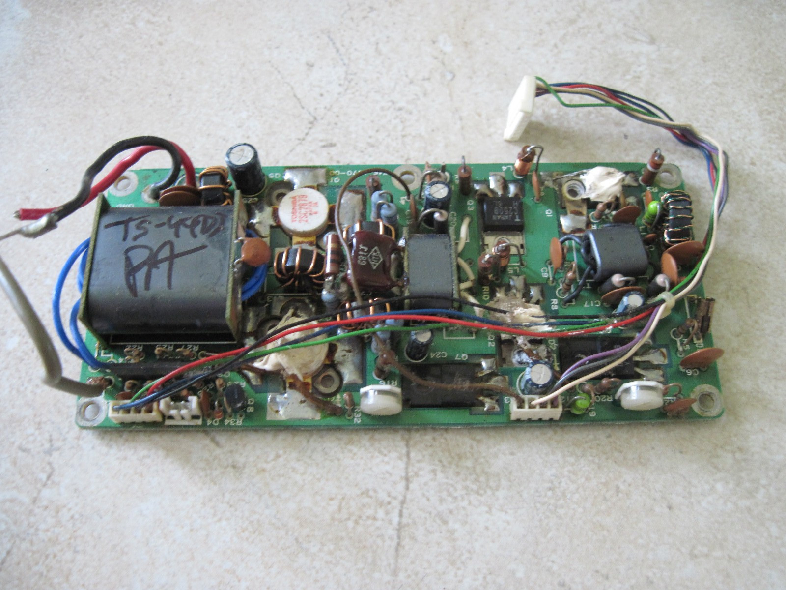 Kenwood TS-440S  PA Unit in Excellent shape with 2pcs Original Toshiba 2SC2879