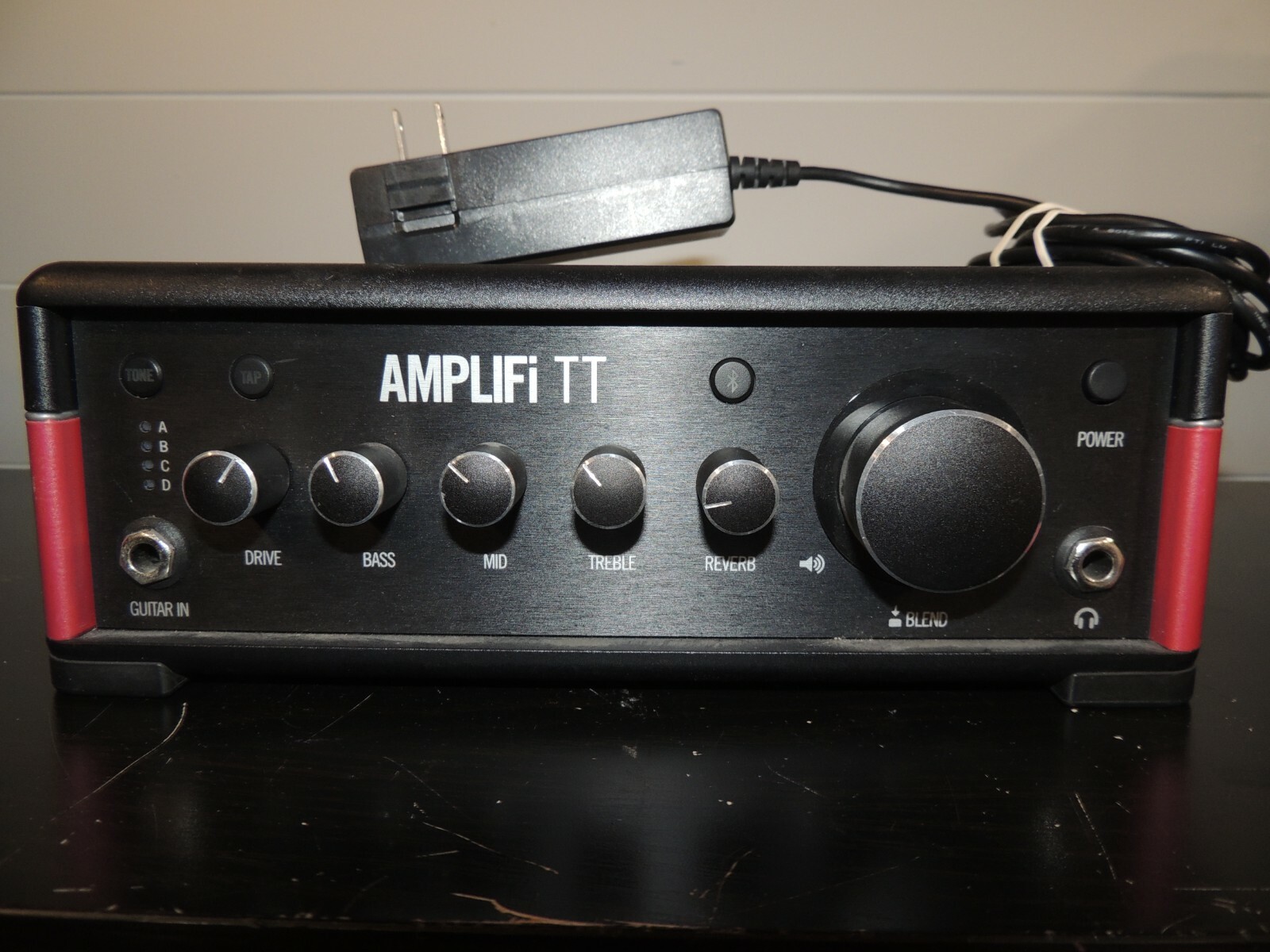 Line 6 Amplifi TT Tabletop Multi Effects Processor w/Power Supply Free USA S&H
