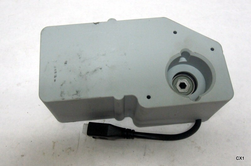 Electric Table Motor 6 mm Hex Motor Hole, 8-Pin Input