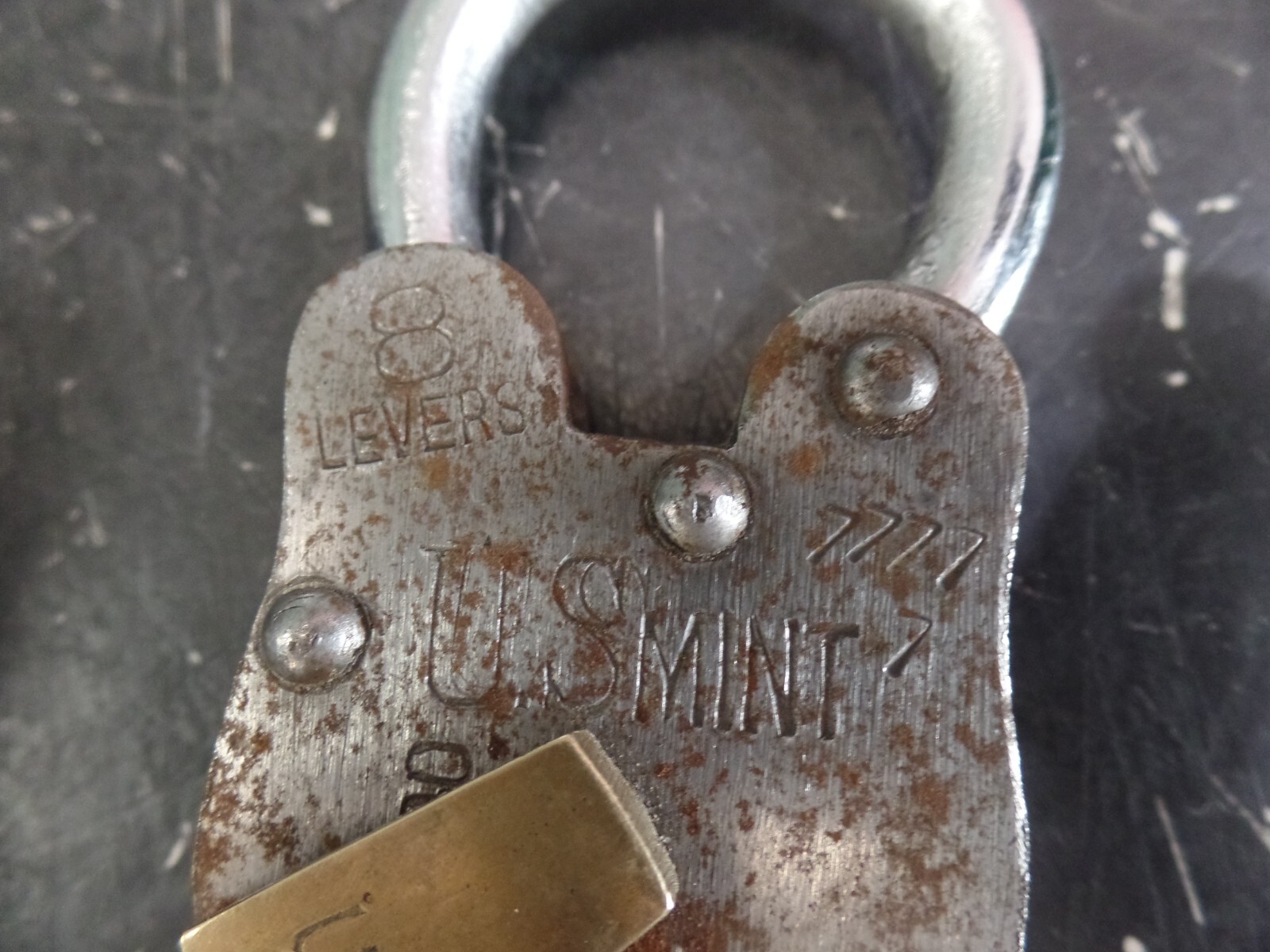 U S Mint Padlock Lock with Key No 100 8 Levers