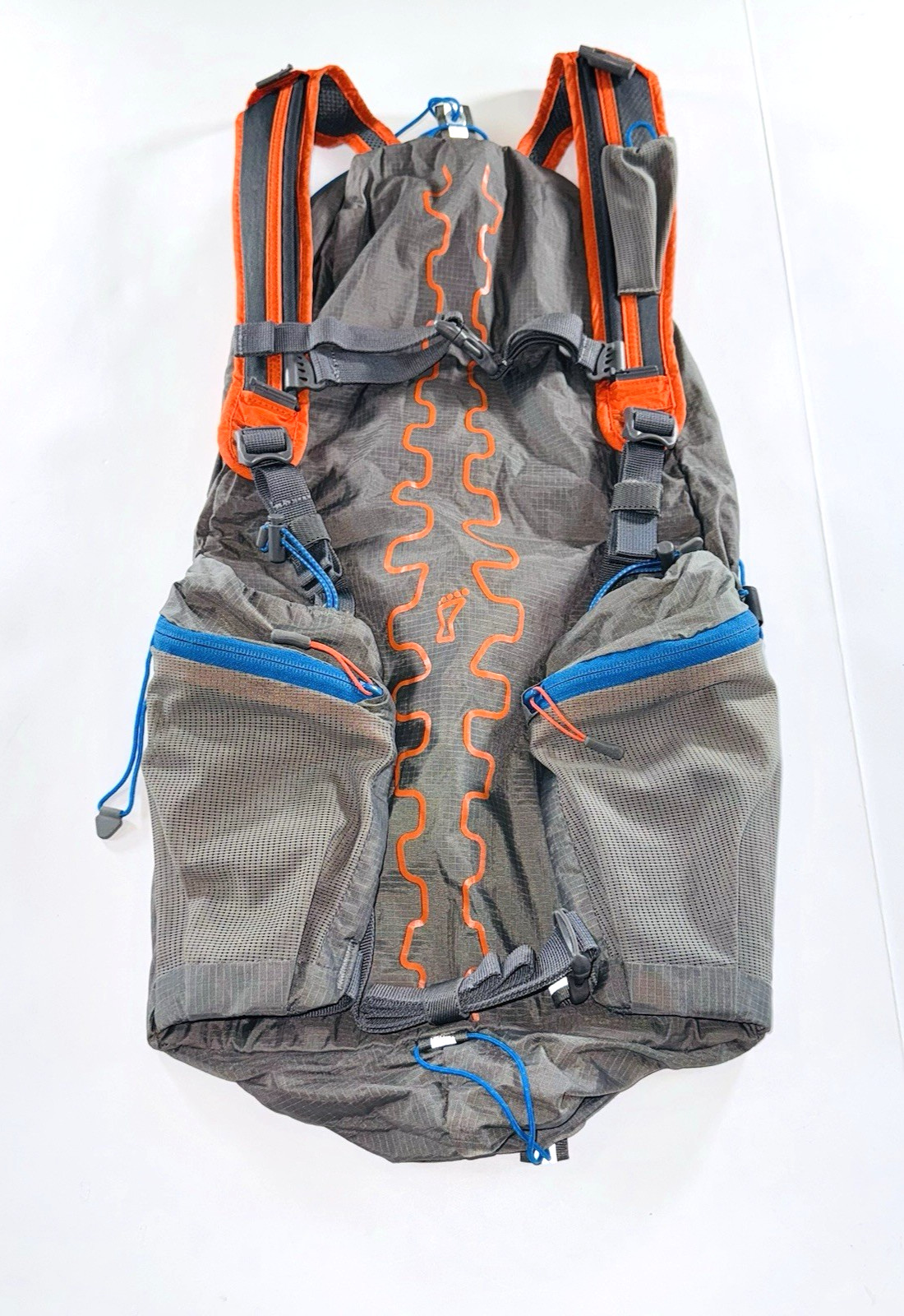 INOV8 Race Elite 24 Lightweight Hydration Pack - Gray & Orange - EUC