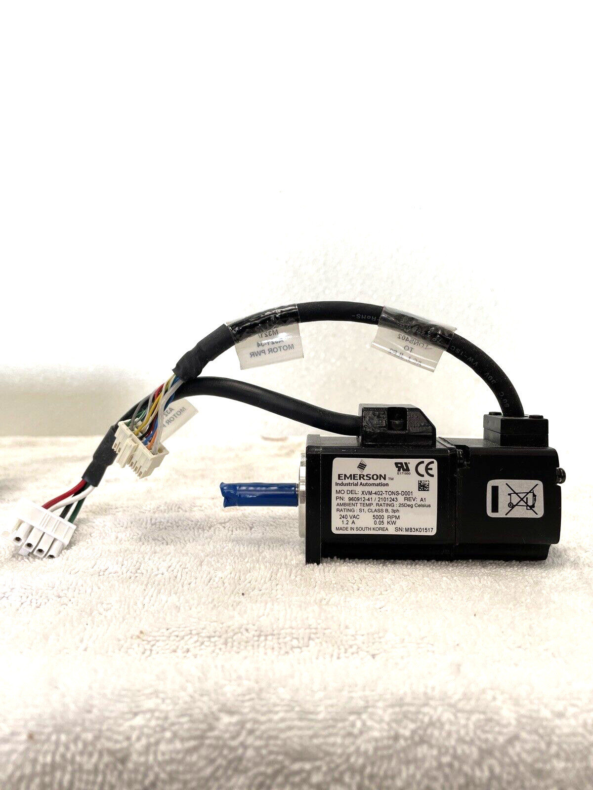 EMERSON XVM-402-TONS-D001 Servo Motor