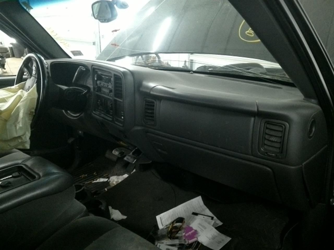 SLVRADO15 2003 Owners Manual 104830373