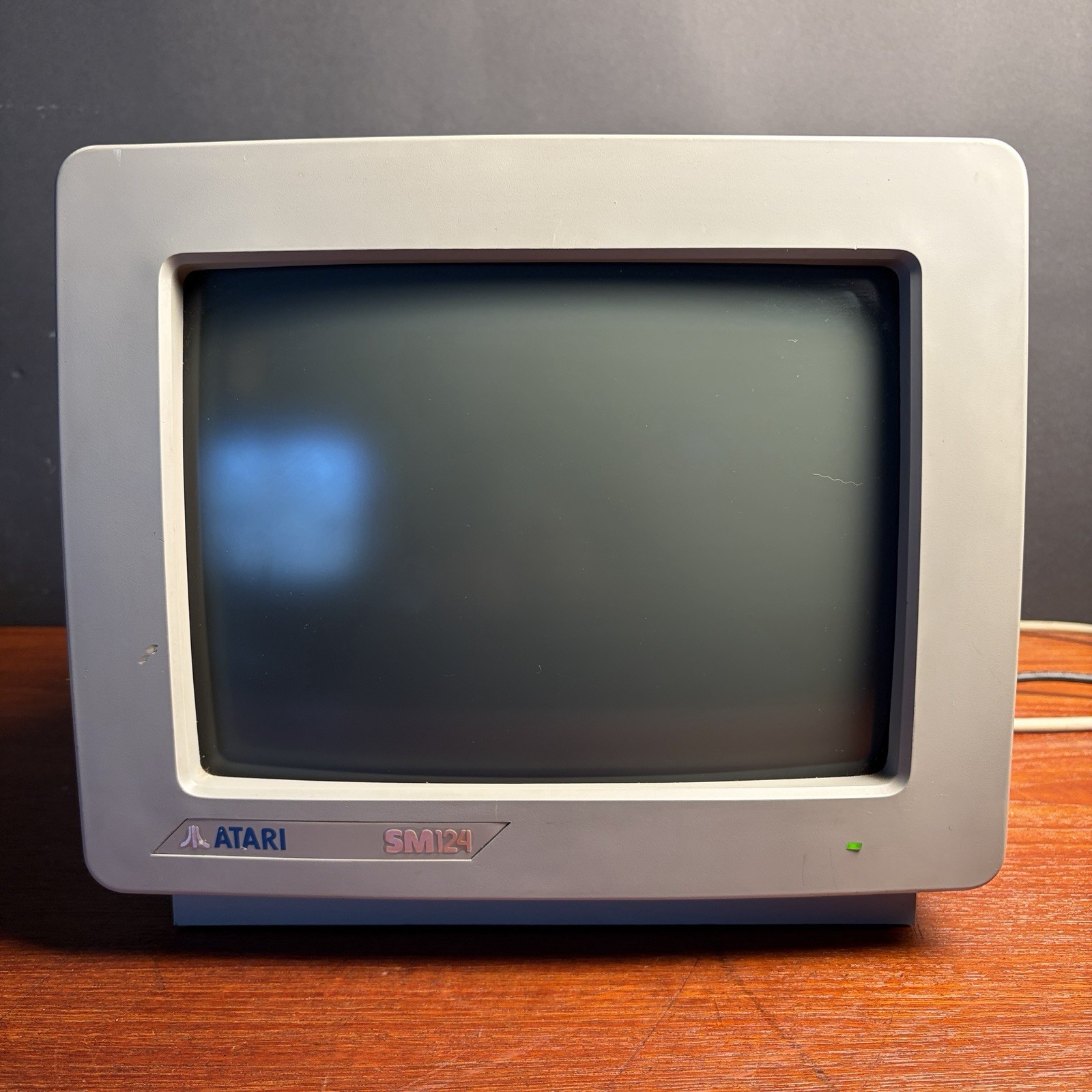 Atari SM124 CRT Monitor  Nov. ‘86 Chassis No. Mt-9 Tested