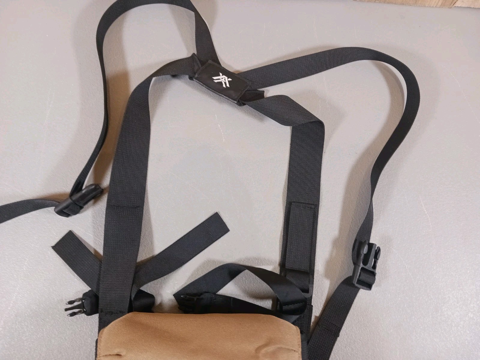 Vortex Optics Binocular Harness Case Tan with Logo, Secure Carrying Accessory