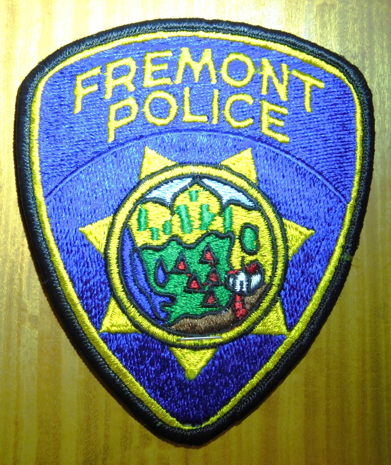 GEMSCO NOS Vintage Collectible Patch POLICE FREMONT CA Original 1979 MINT