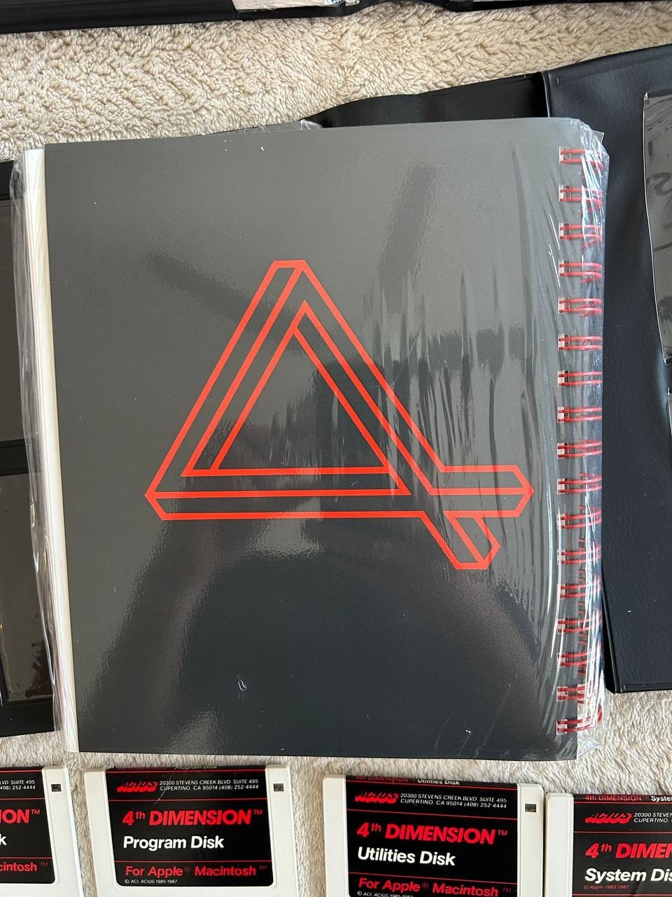 4th Dimension Apple Macintosh software. ACIUS Relational Database For Macintosh
