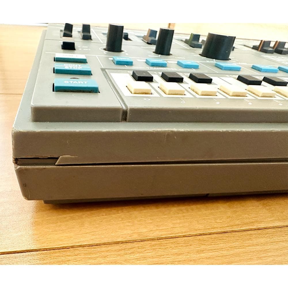 Roland MC-202 MicroComposer Vintage Analog Synthesizer Sequencer Tested