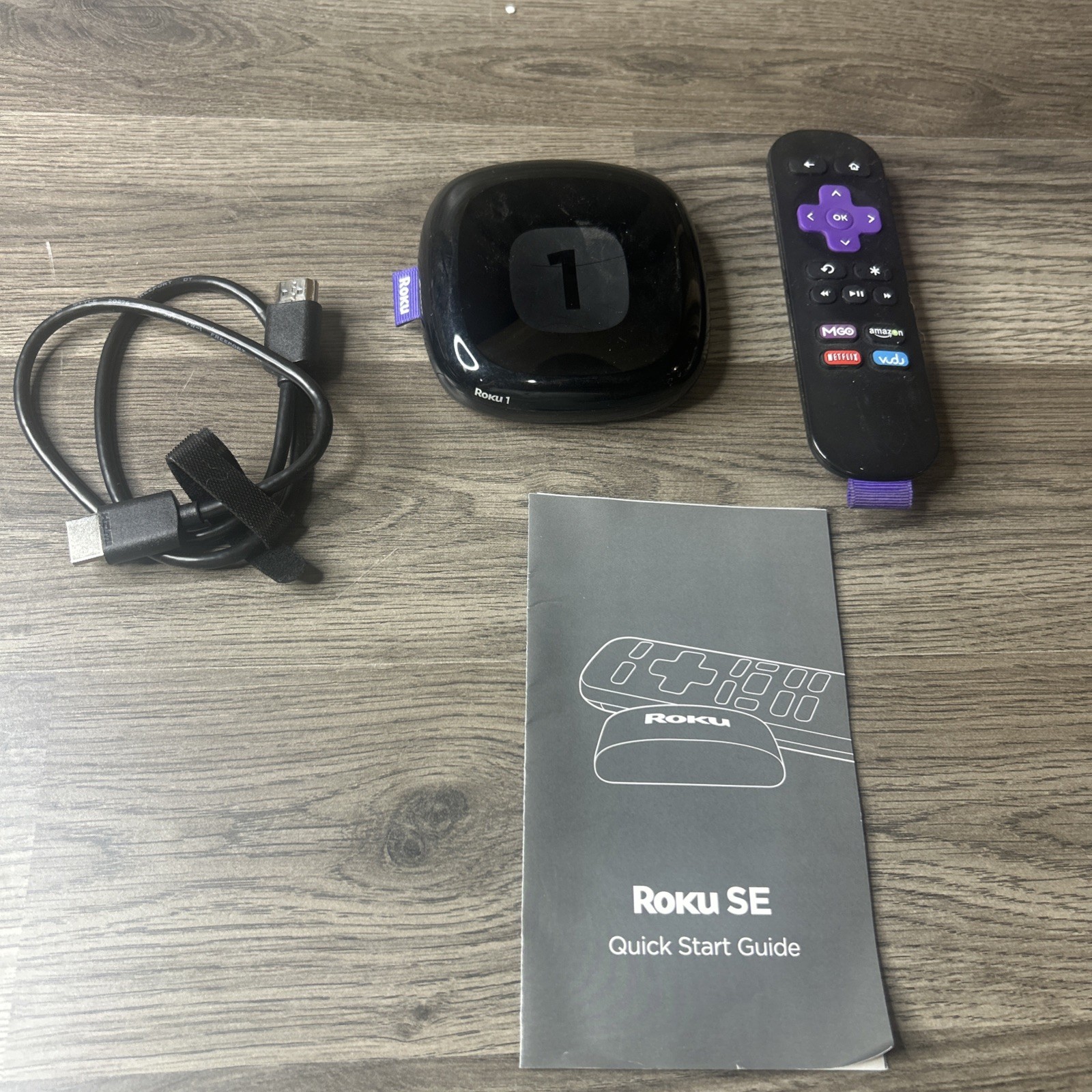 Roku 1 Media Streamer 2710X w/ Remote - No Power Adapter