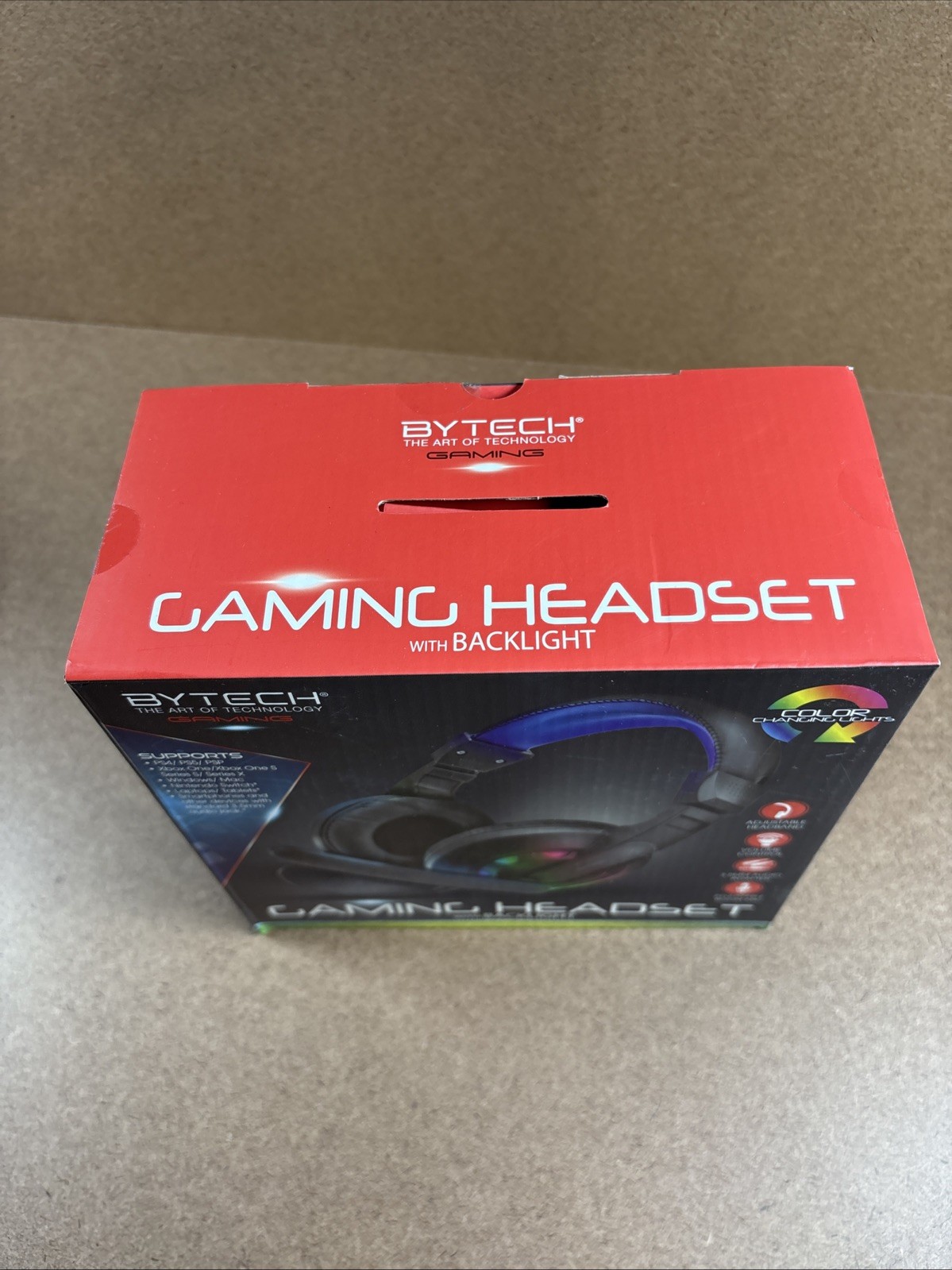 BYTECH Gaming Headset with Backlight 3.5MM Adjustable Volume & Headband NEW!
