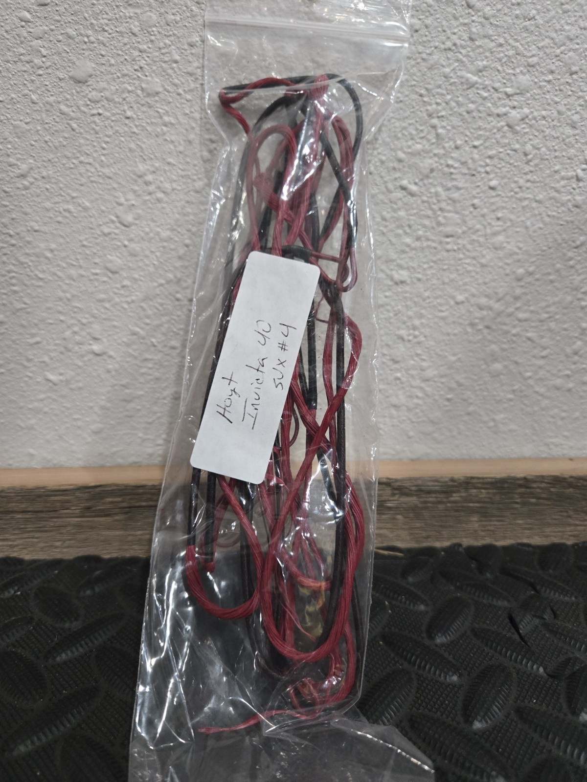 Hoyt Invicta 40 Strings
