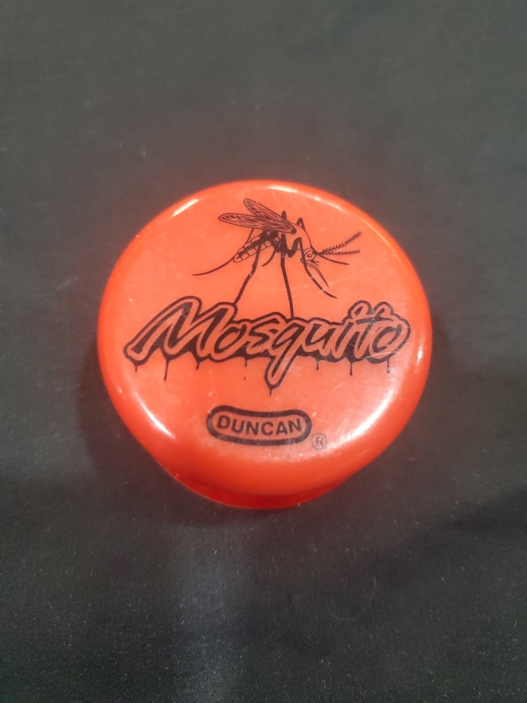 2005 Duncan Mosquito Red Trick Yoyo W/ Ball Bearing Axle