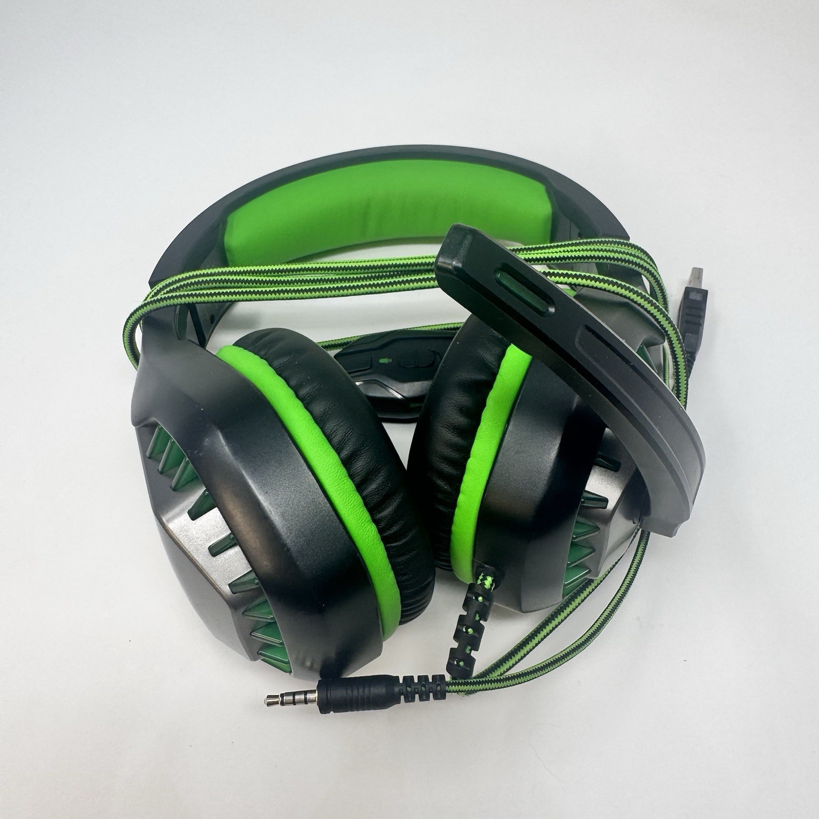 BUTFULAKE GH-1 Gaming Headset 3.5mm Wired Pro Stereo Over Ear W/Noise Cancelling