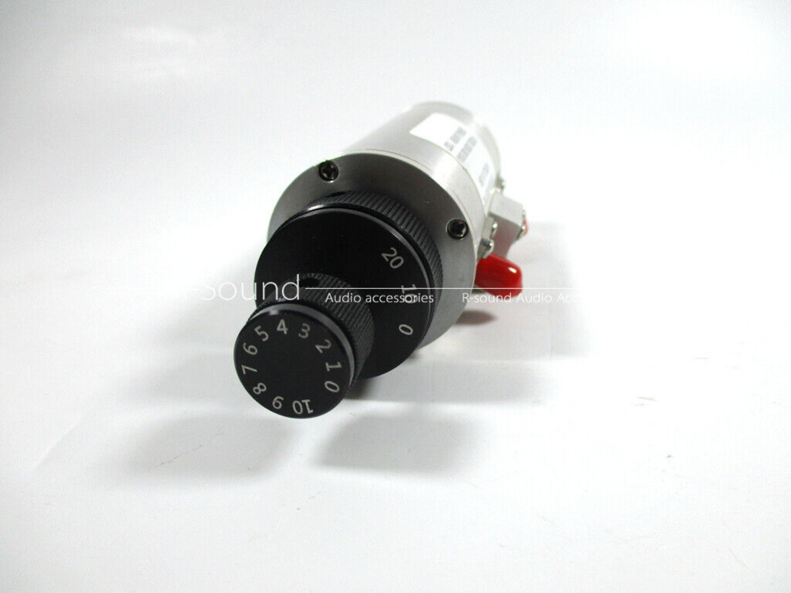 USED 50DR-055 DC-2GHz 0-30dB 1dB step 2W SMA RF adjustable step attenuator