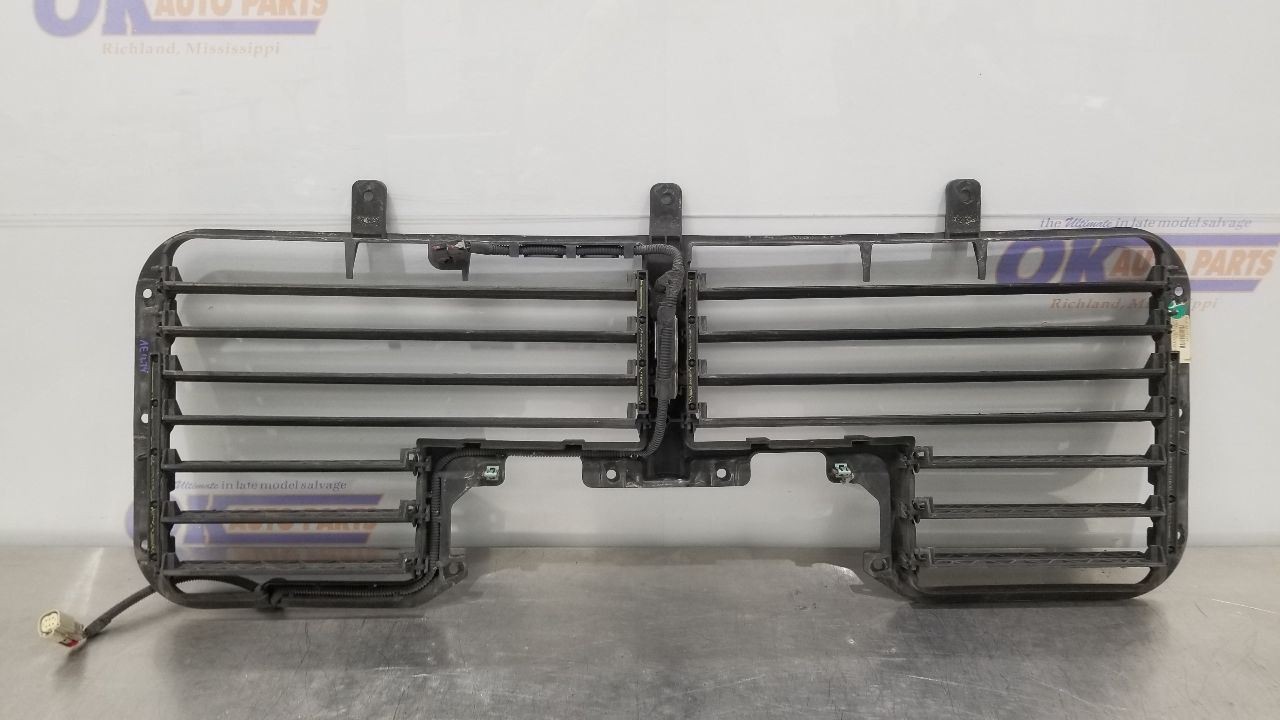 18 CHEVY SILVERADO 1500 LT 5.3L AIR SHUTTER