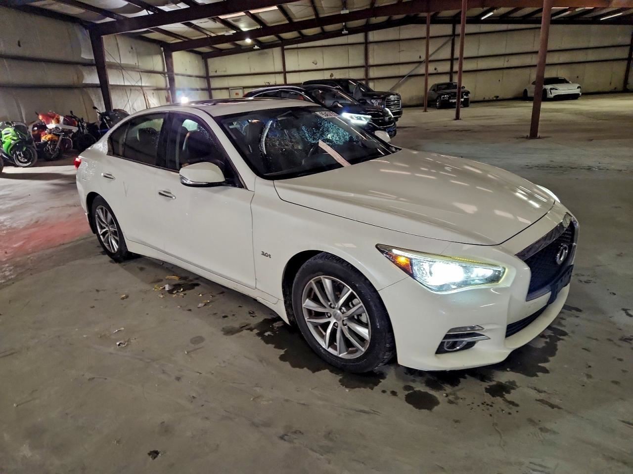 Q50 2016 Glove Box 4912238