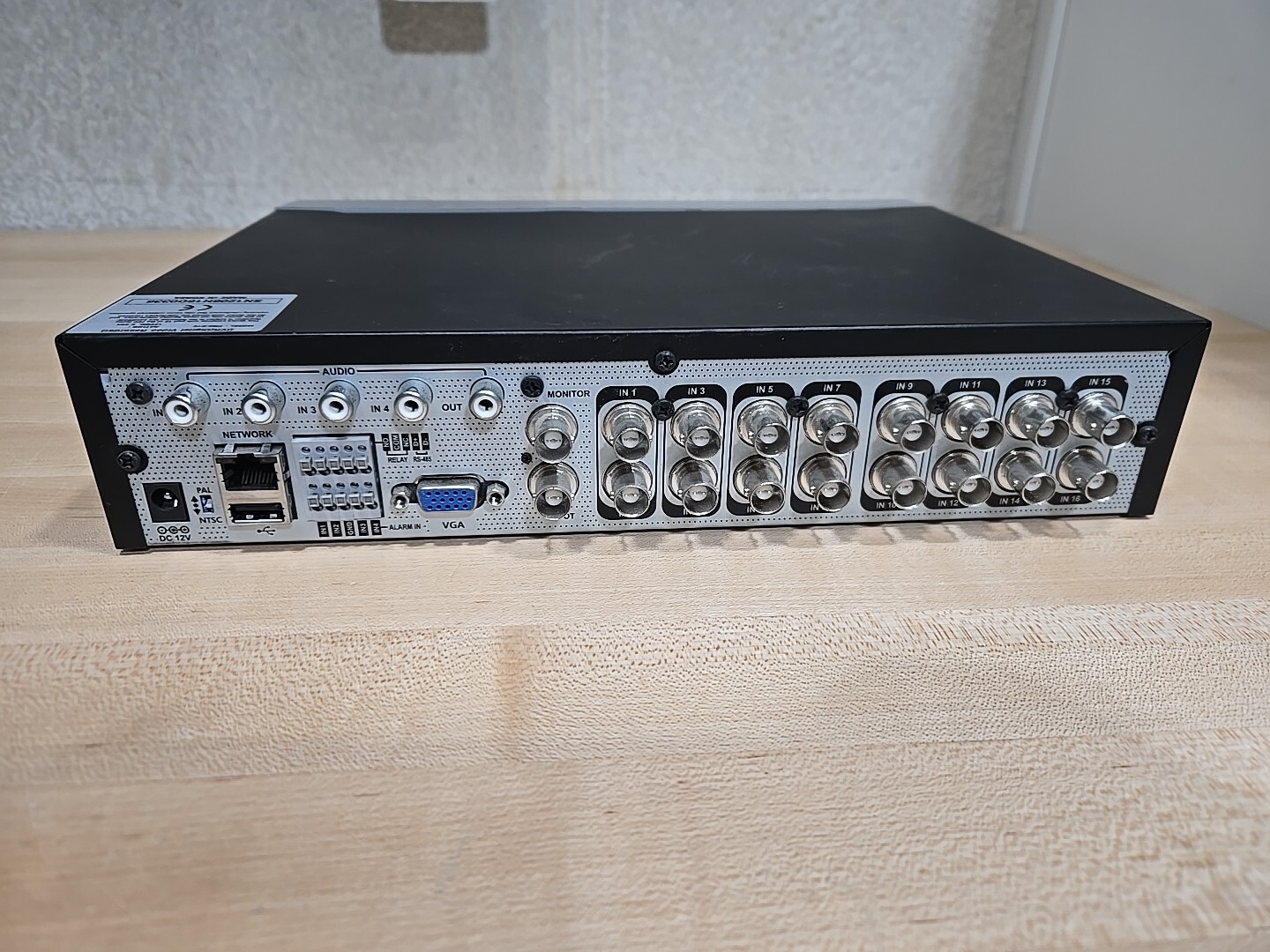 Security Camera 16 Channel DVR Digital Video Recorder Pro-D16 *Untested* NO AC