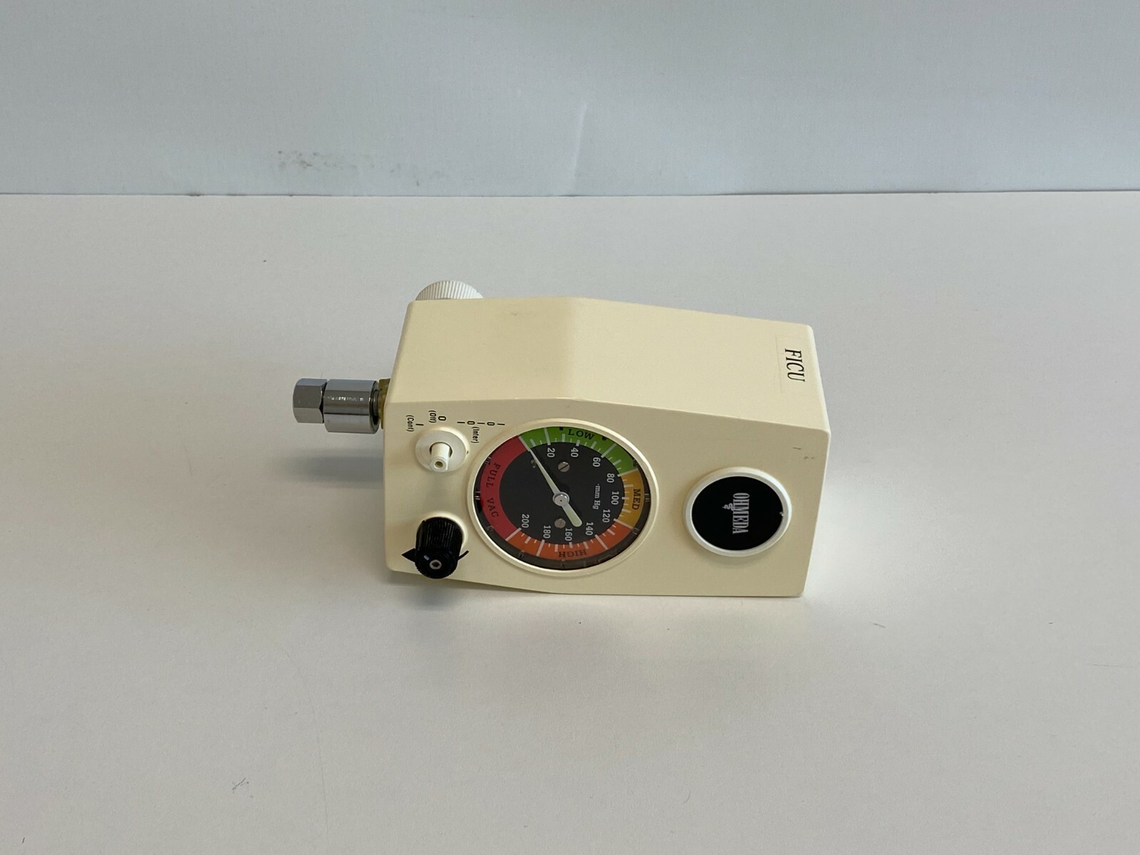 PP30-19: Ohmeda Vacuum Unit - Missing a knob