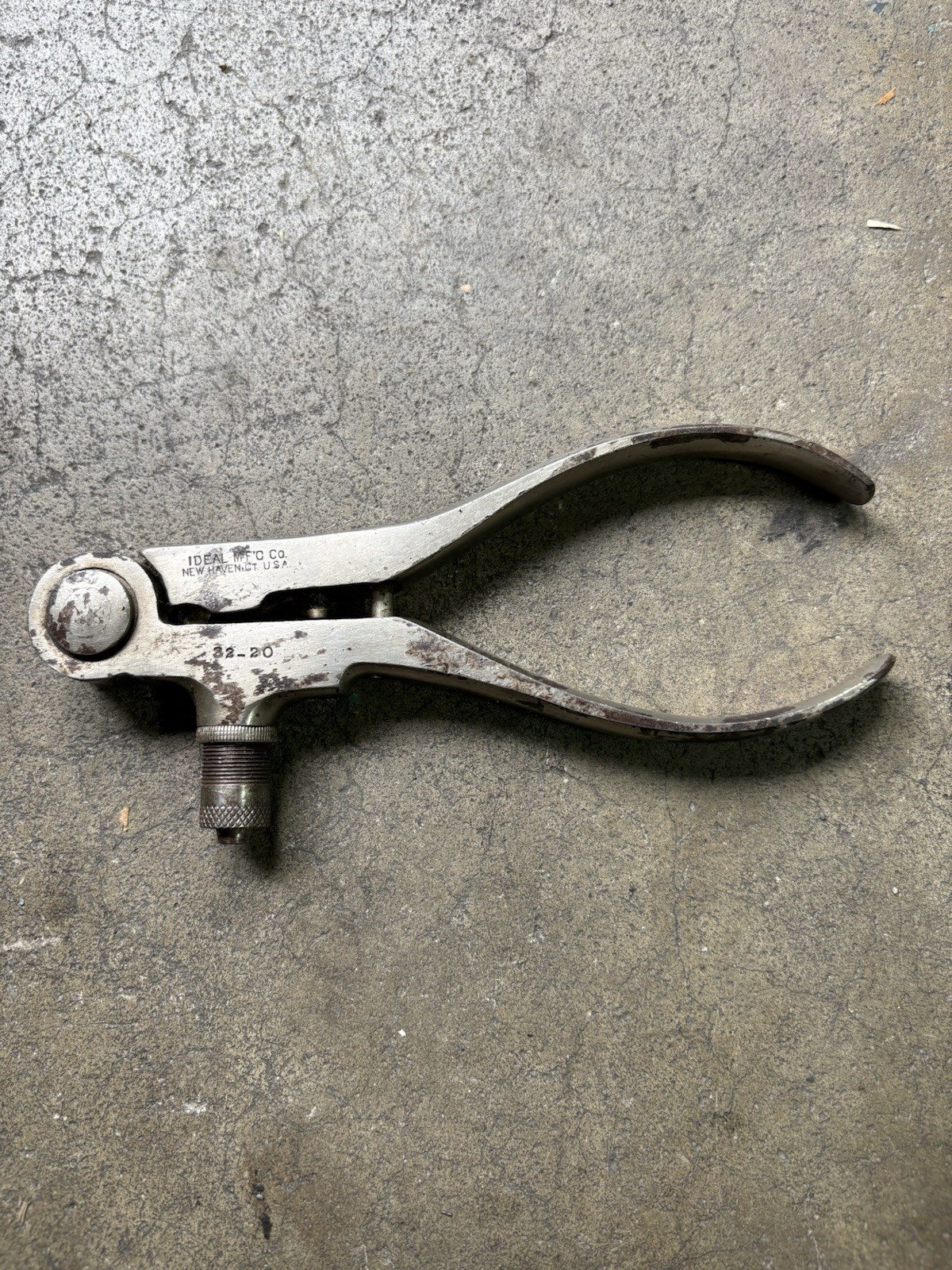 Lyman Ideal Reloading Tool For 32-20 Hand Tool Only No Dies Pat 1894