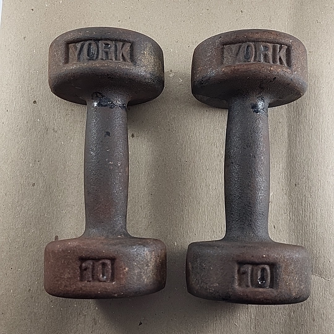 Vintage Pair YORK 10 Lb Roundhead Dumbbells Pre-USA Cast Iron Weights
