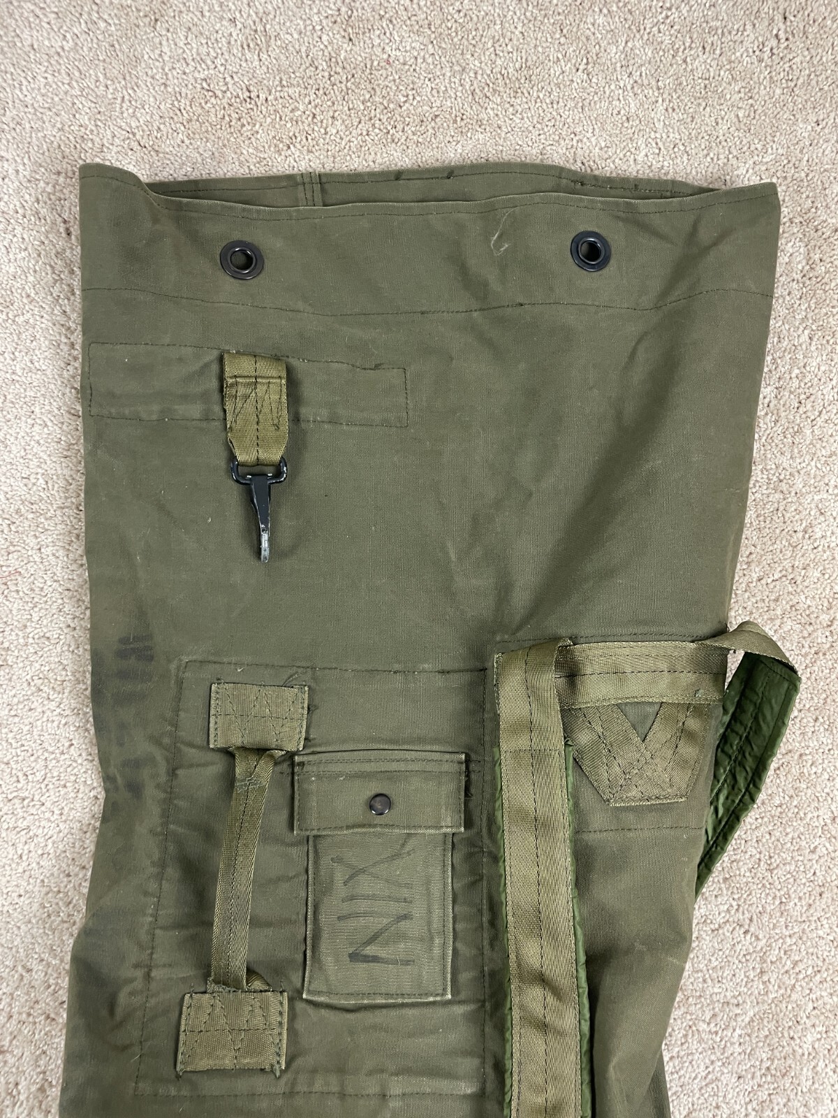 Vintage US Military Army Backpack Duffel Bag Adjustable Strap Pockets Green