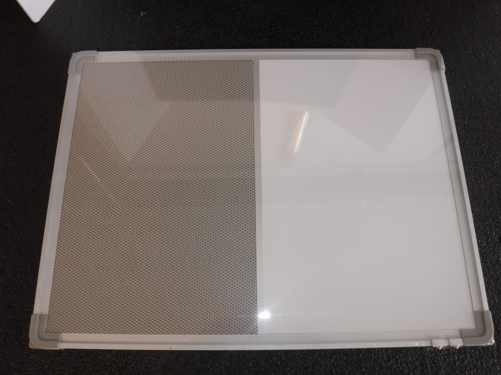NEW 1NUG4 Combination Bulletin Board, 18H x 24W In(P)
